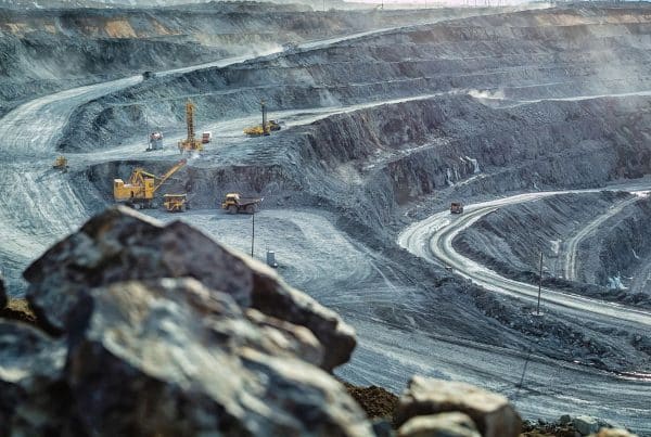 En este artículo conoceremos la importancia, características, tendencias y desafíos que enfrenta la industria minera en el Perú.